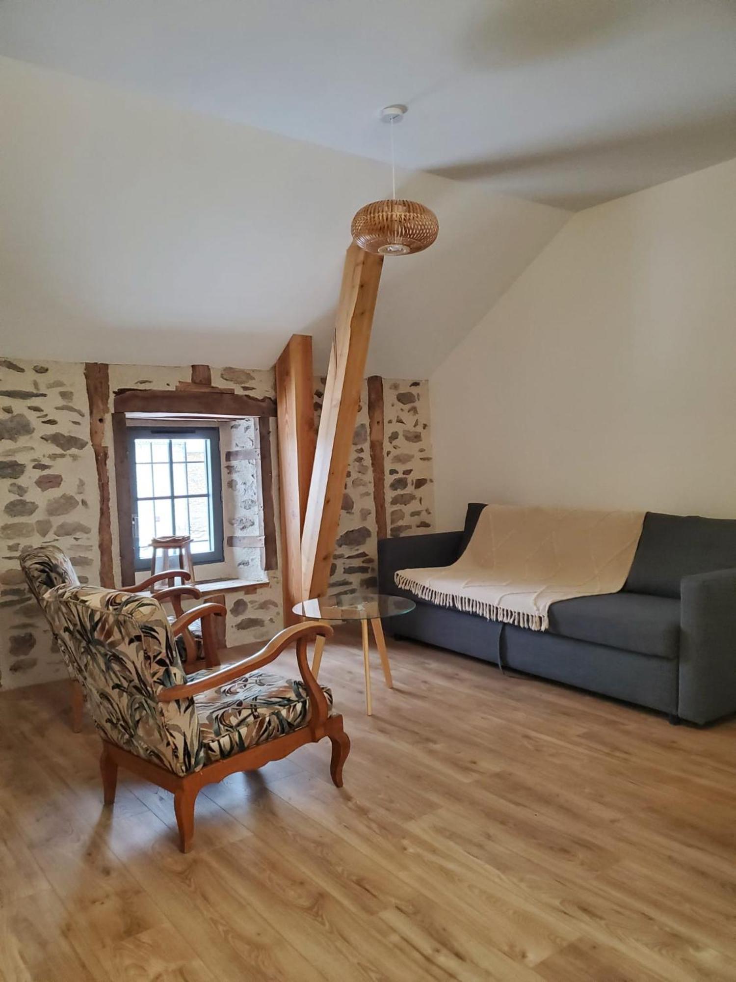 Relais Du Lac De La Truyere Anglards de Saint Flour Екстериор снимка